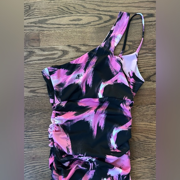 The Fashion Poet Ruched One Shoulder Dress In Black Multi Size Medium NWOT - Picture 3 of 9